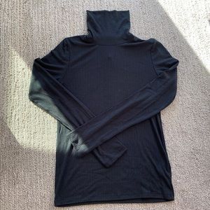 Madewell turtleneck top